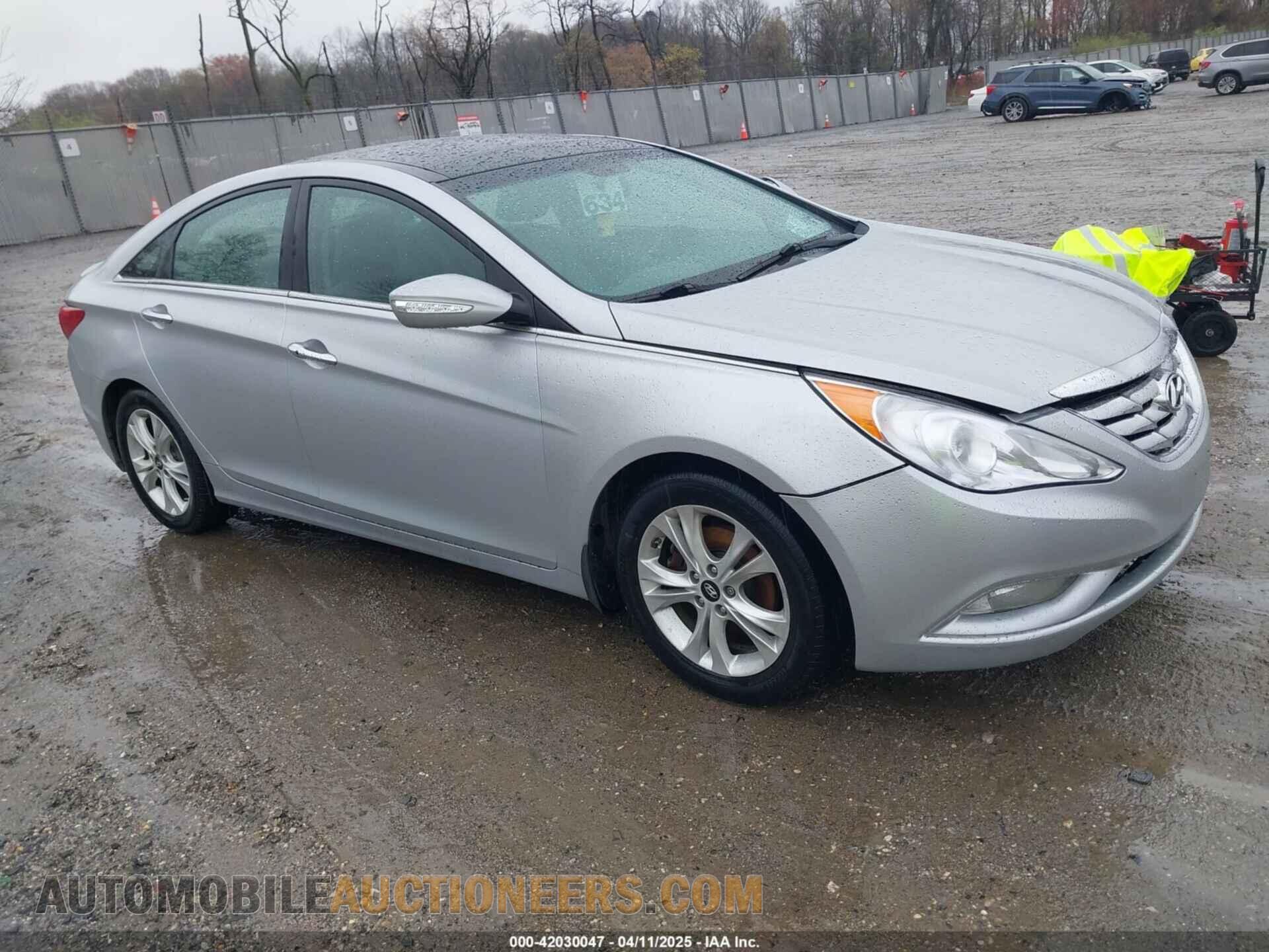 5NPEC4AC0DH732425 HYUNDAI SONATA 2013