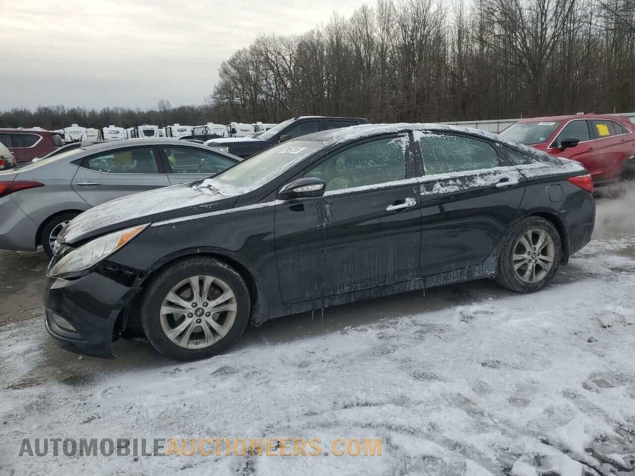 5NPEC4AC3DH577207 HYUNDAI SONATA 2013