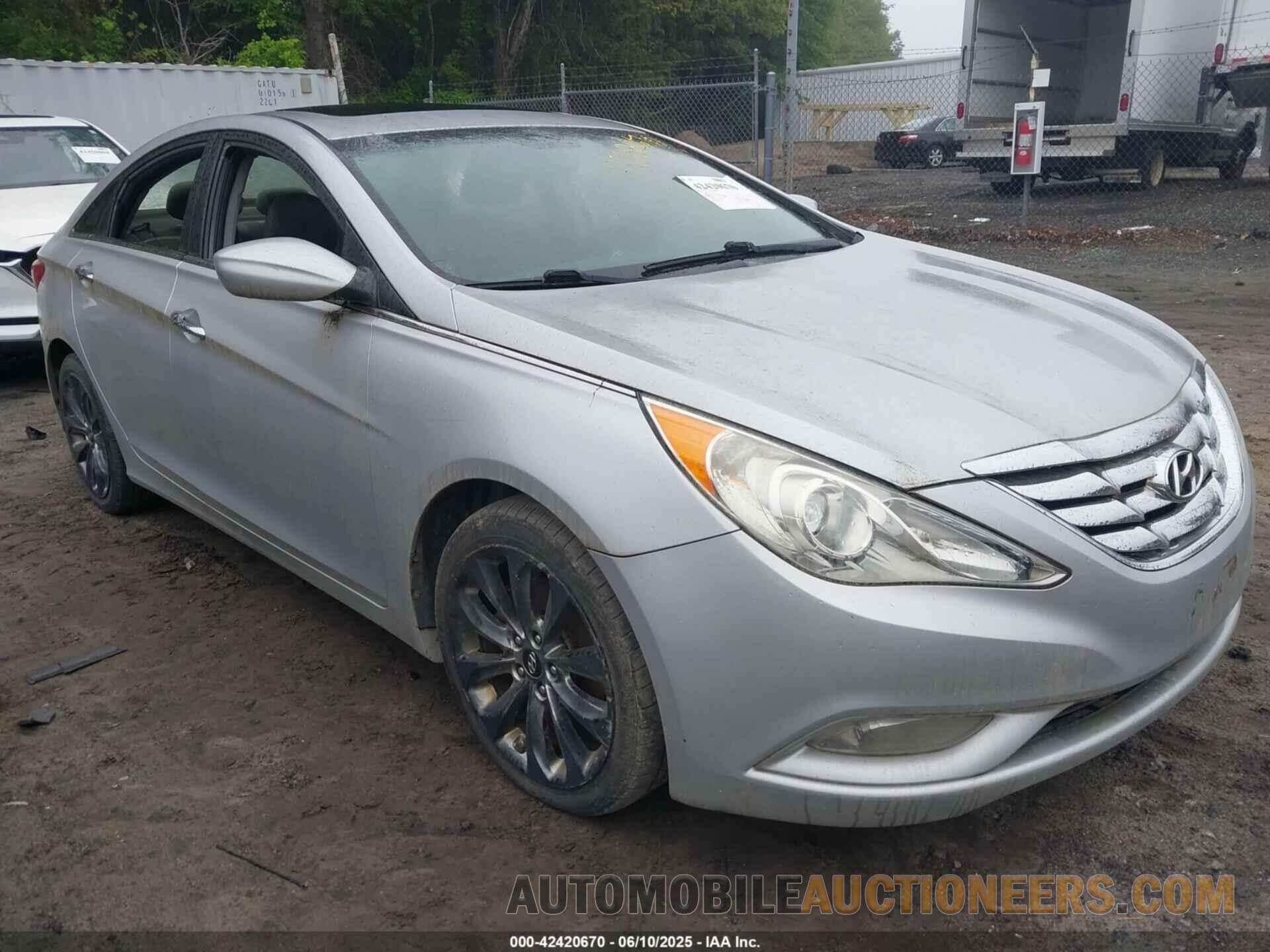 5NPEC4AC5CH365133 HYUNDAI SONATA 2012