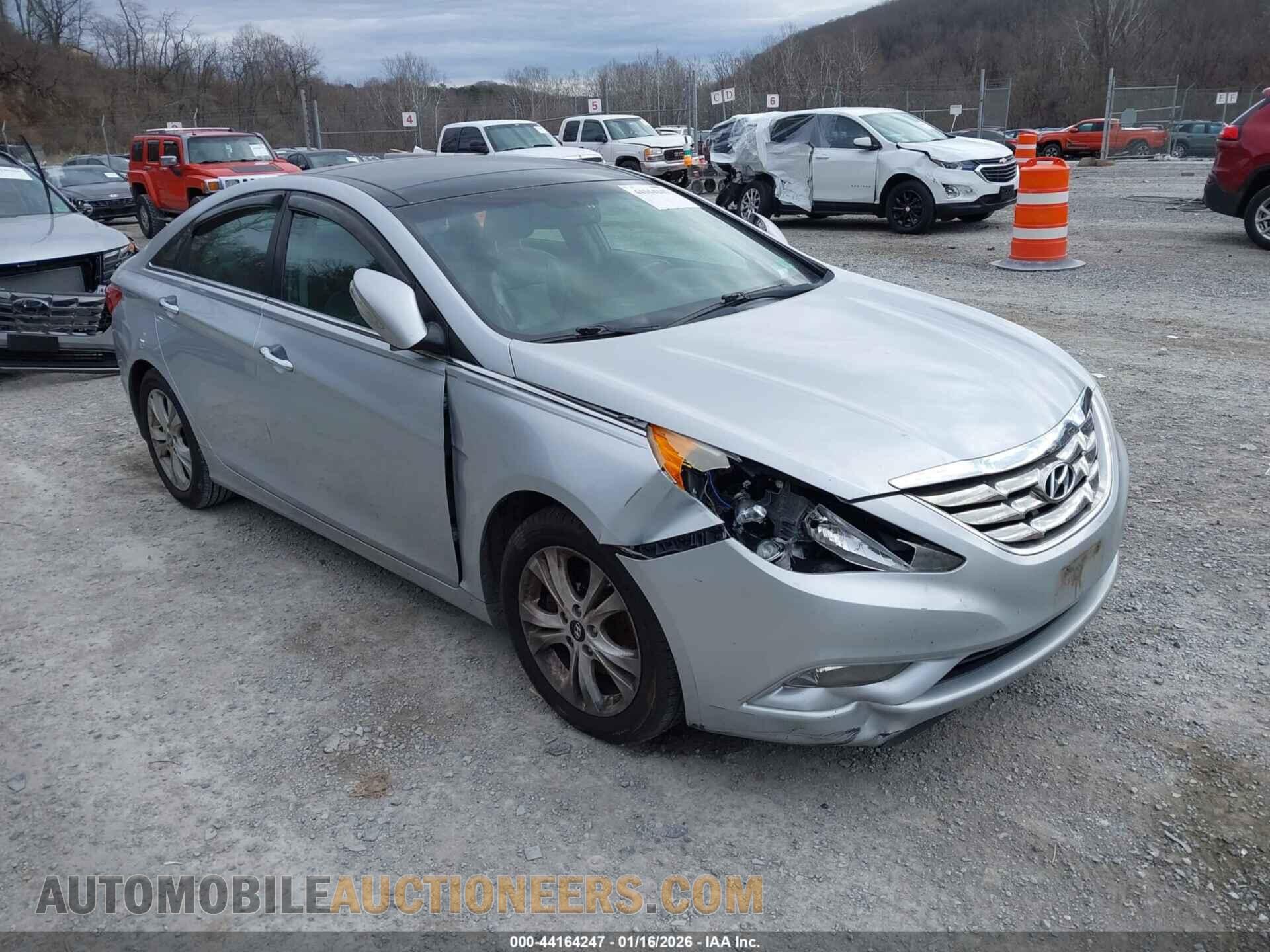 5NPEC4AC5CH367707 HYUNDAI SONATA 2012