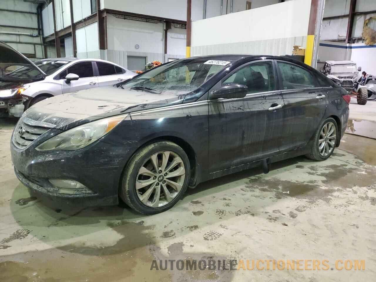 5NPEC4AC5DH567973 HYUNDAI SONATA 2013