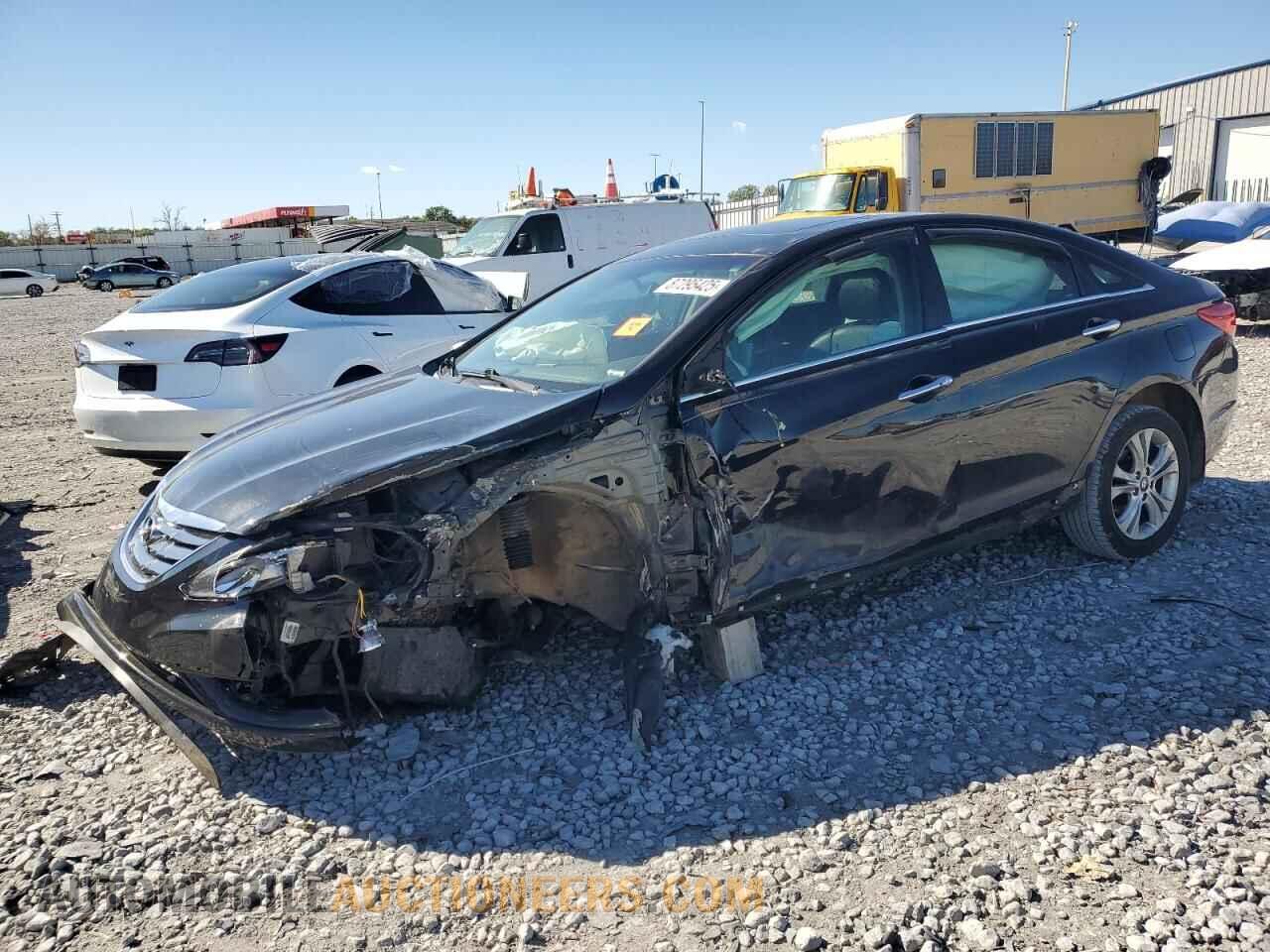 5NPEC4AC6DH797635 HYUNDAI SONATA 2013