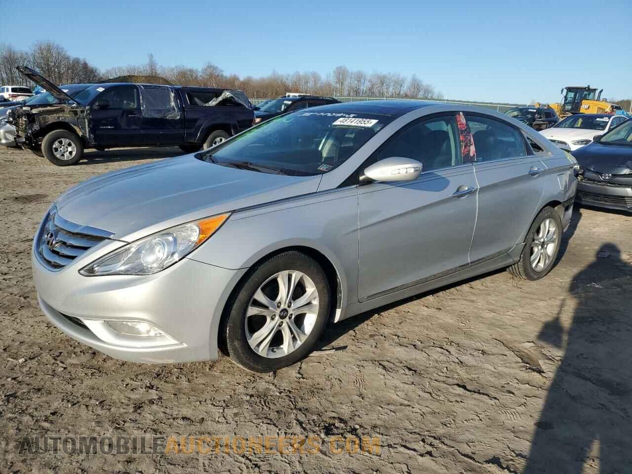 5NPEC4AC7CH425607 HYUNDAI SONATA 2012