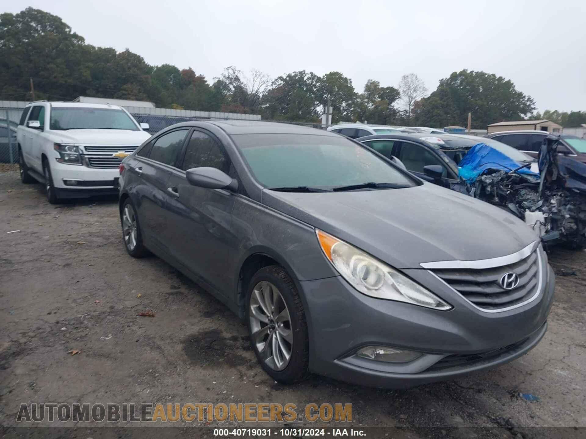 5NPEC4AC7DH636713 HYUNDAI SONATA 2013