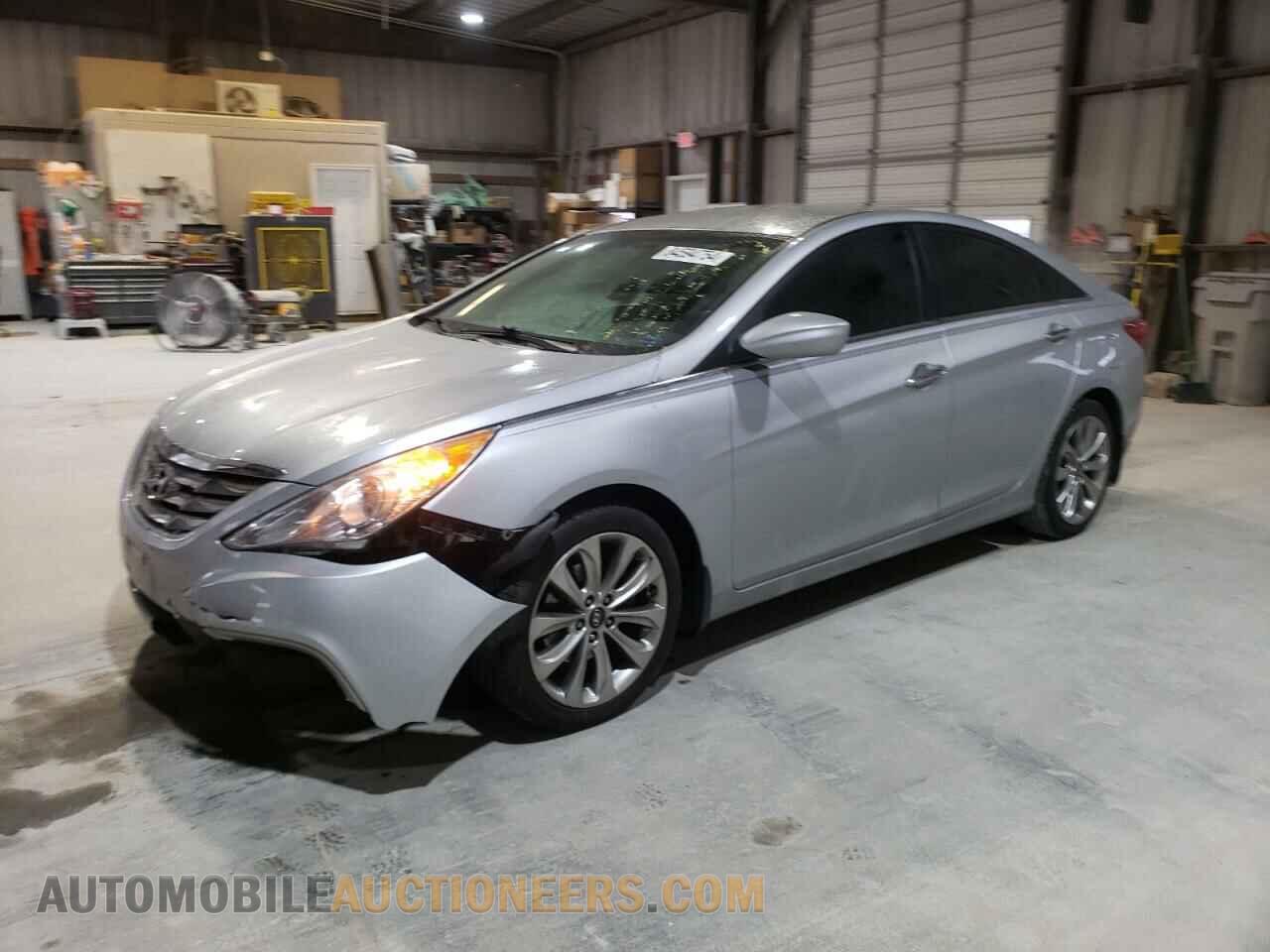 5NPEC4AC9DH701366 HYUNDAI SONATA 2013