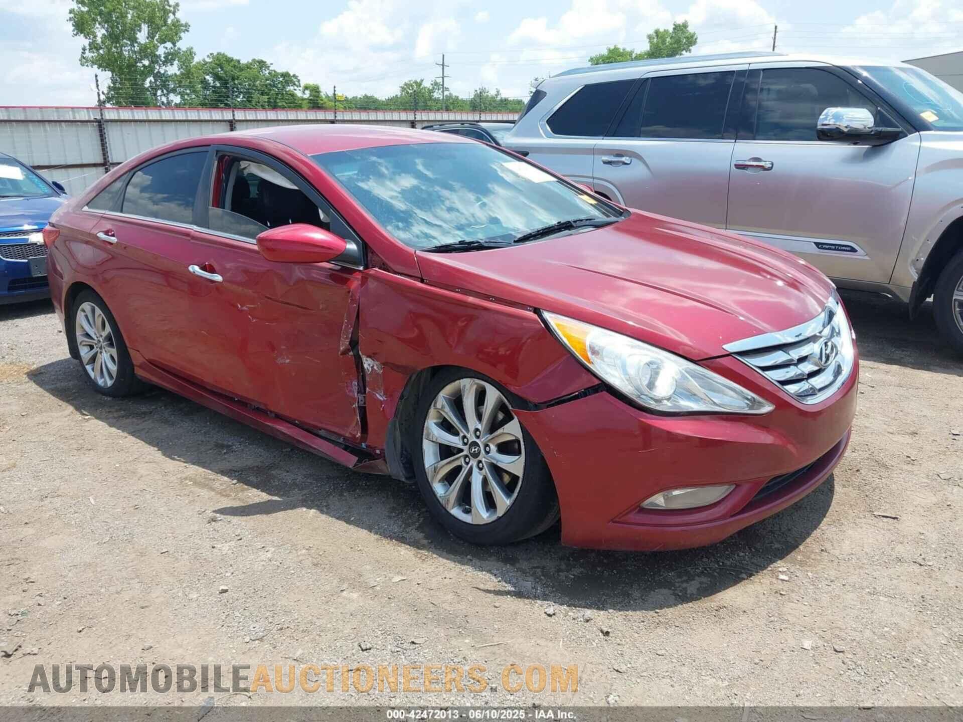5NPEC4ACXDH608002 HYUNDAI SONATA 2013