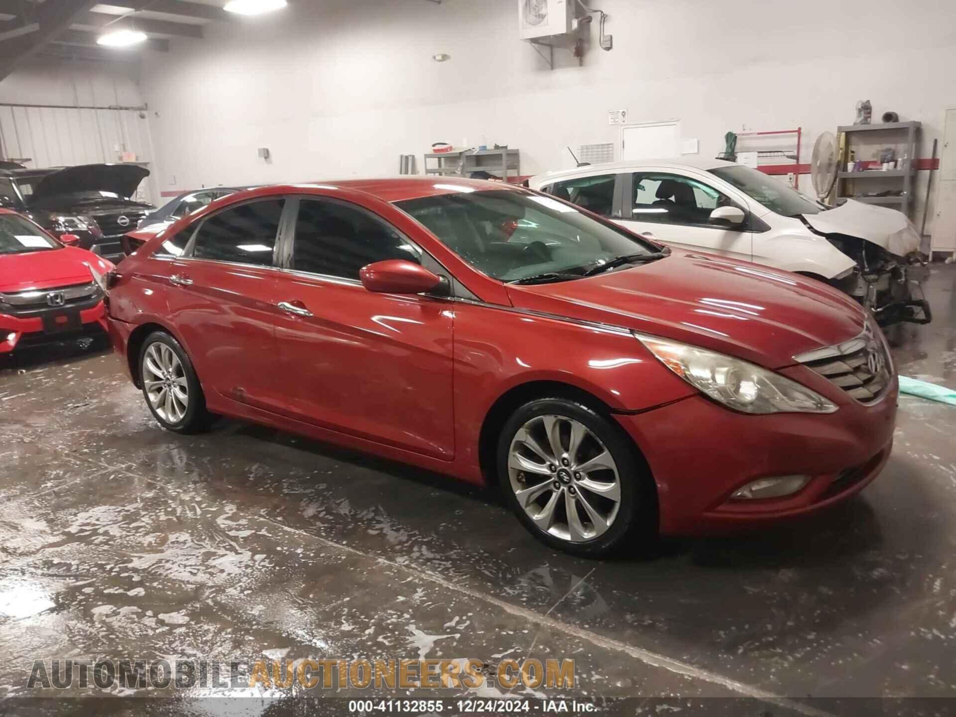 5NPEC4ACXDH683055 HYUNDAI SONATA 2013