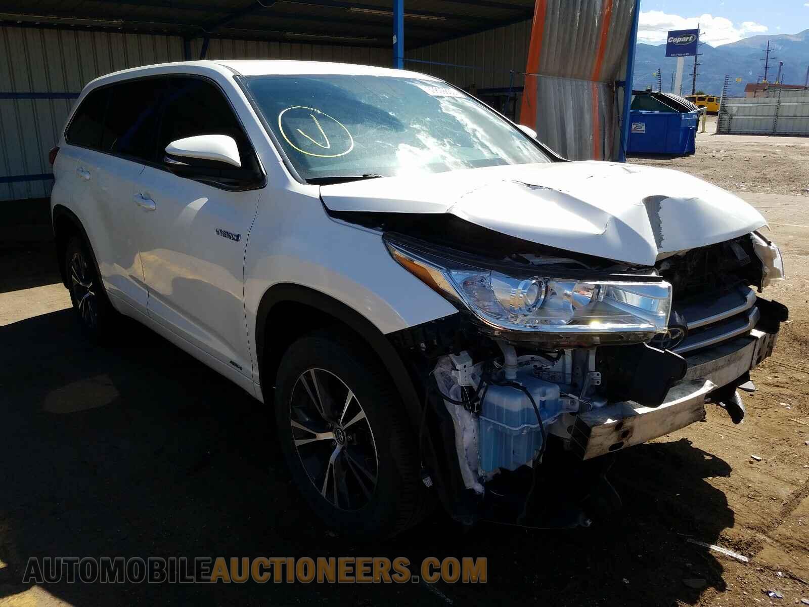 5TDBGRFH4JS048895 TOYOTA HIGHLANDER 2018