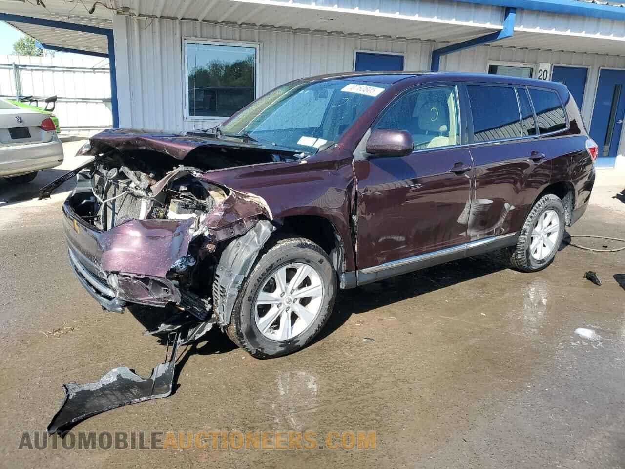 5TDBK3EH2CS147232 TOYOTA HIGHLANDER 2012