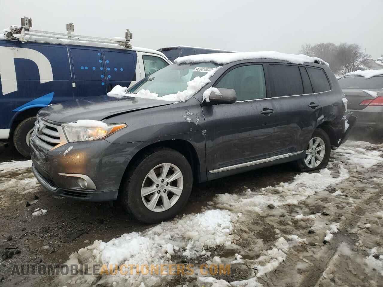 5TDBK3EH4CS100607 TOYOTA HIGHLANDER 2012