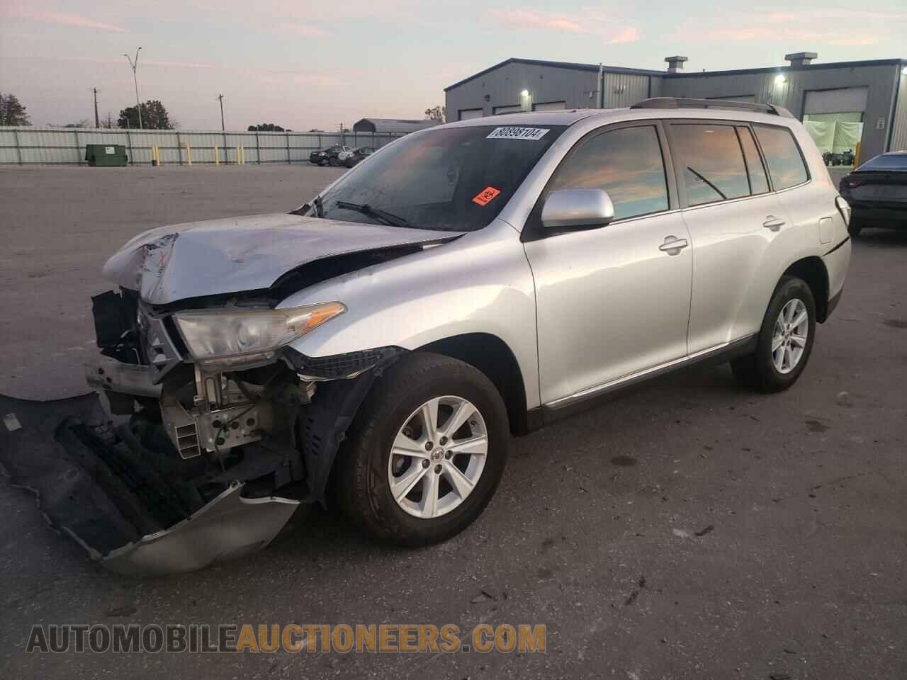 5TDBK3EH4CS138564 TOYOTA HIGHLANDER 2012