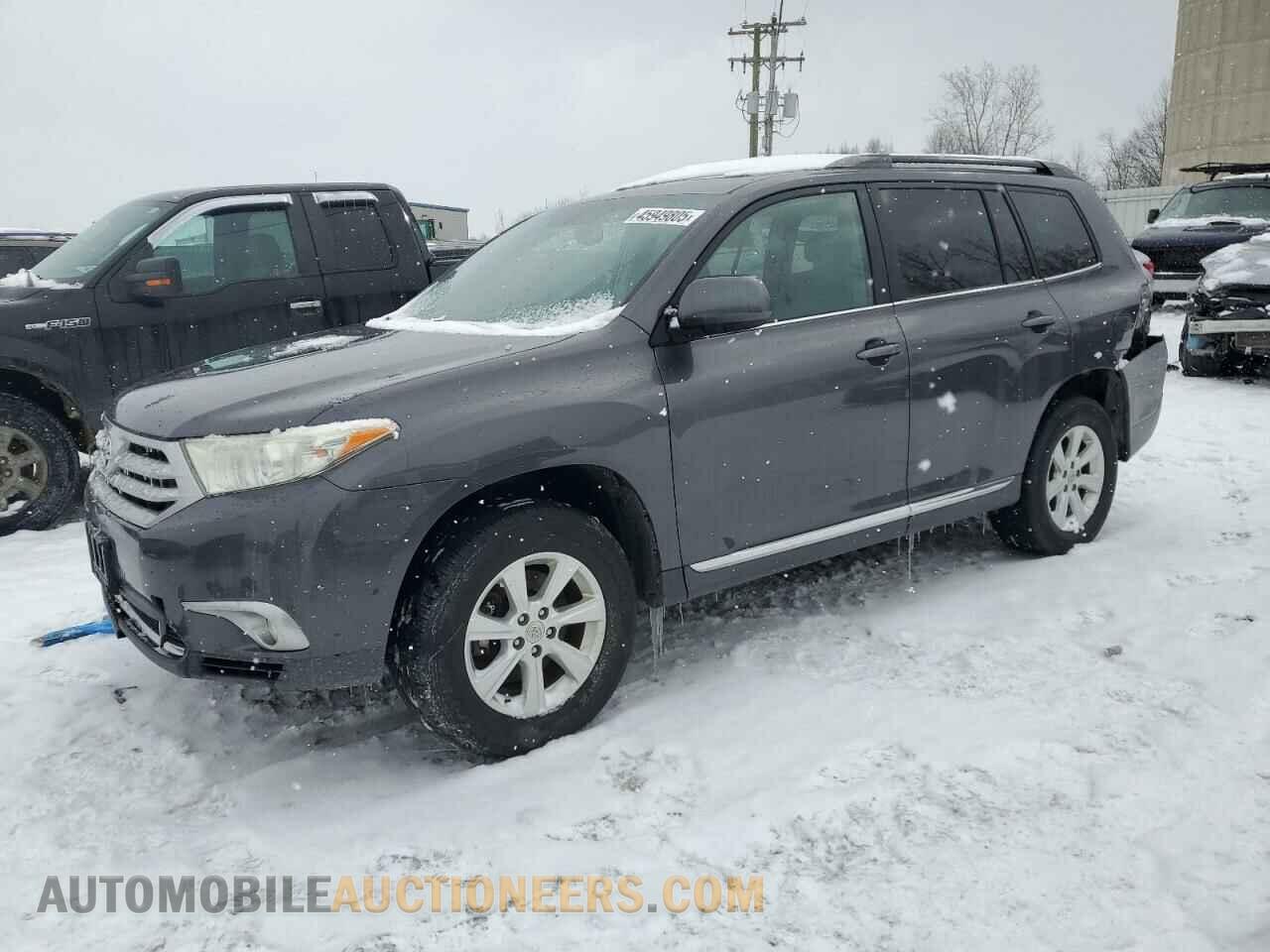5TDBK3EH5BS044708 TOYOTA HIGHLANDER 2011