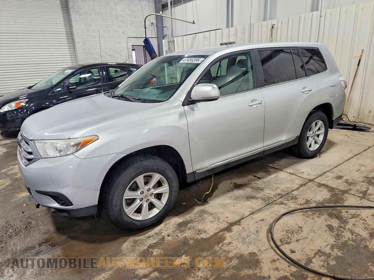 5TDBK3EH8CS123744 TOYOTA HIGHLANDER 2012