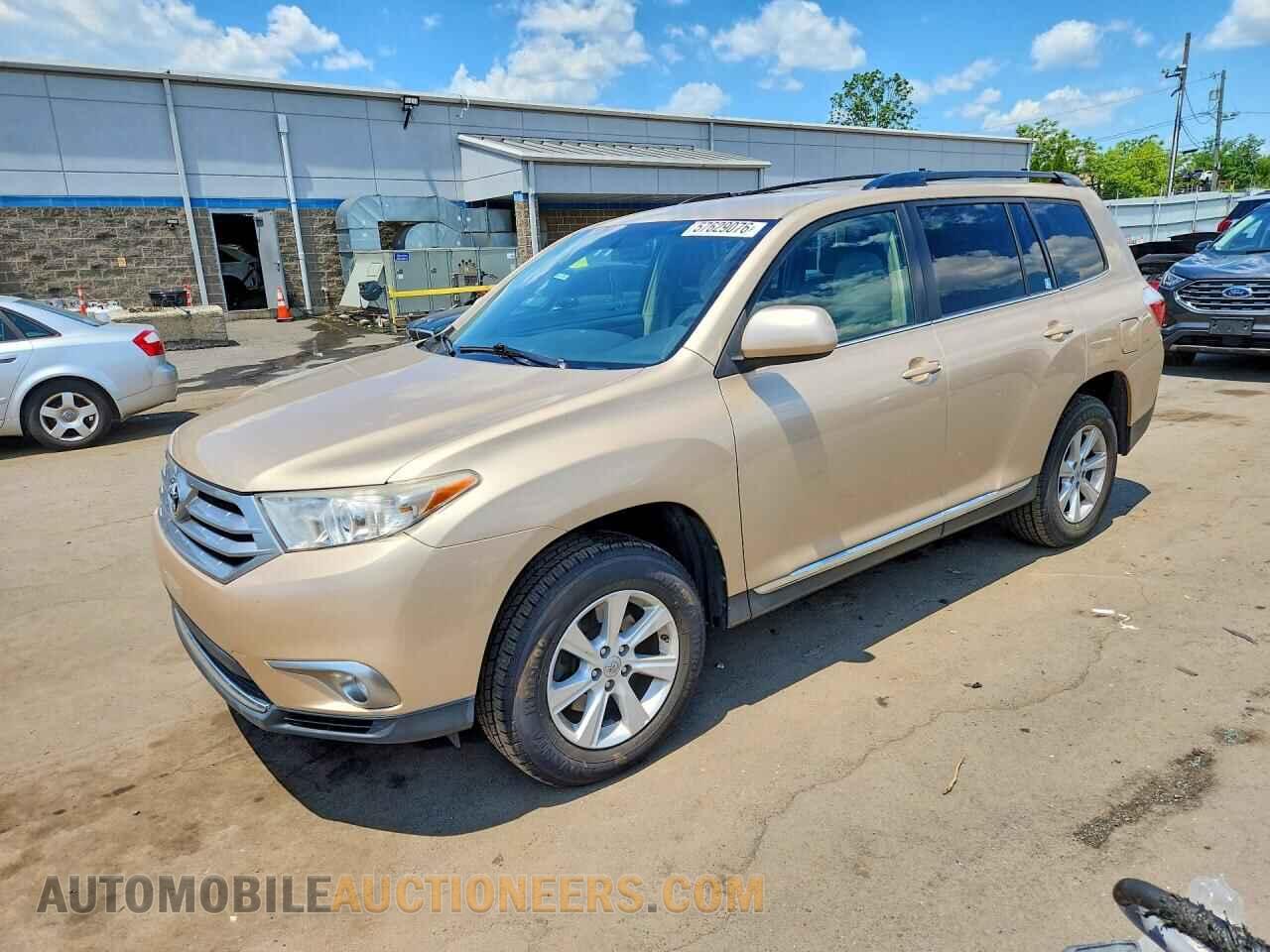 5TDBK3EH9CS094545 TOYOTA HIGHLANDER 2012