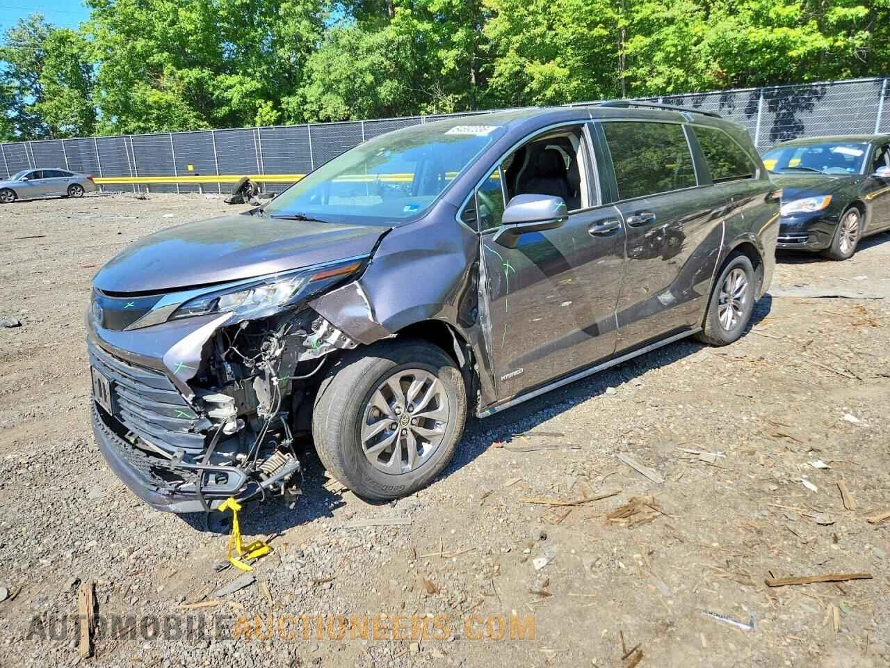 5TDBRKEC7MS013277 TOYOTA SIENNA 2021