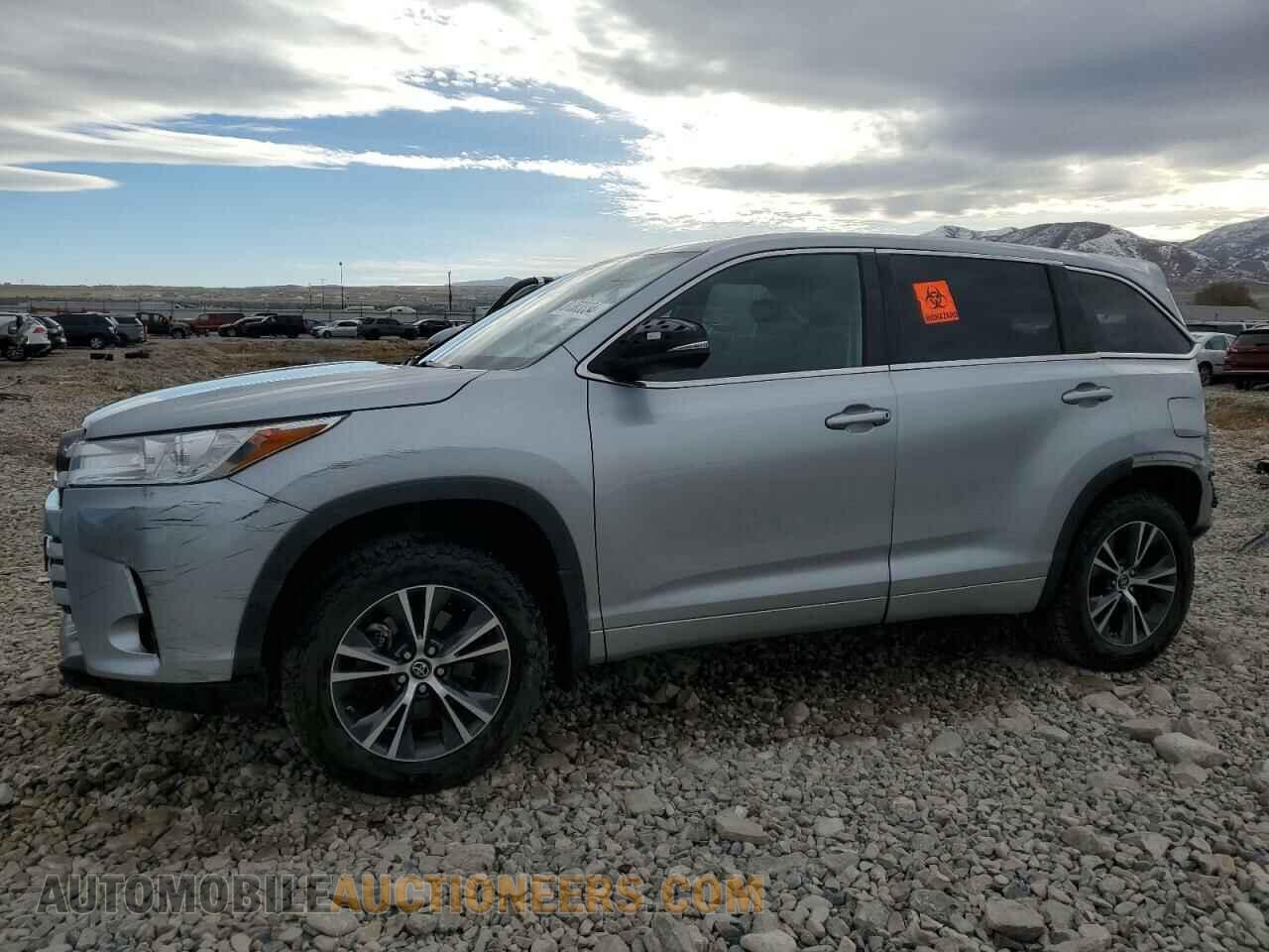 5TDBZRFH0JS805964 TOYOTA HIGHLANDER 2018