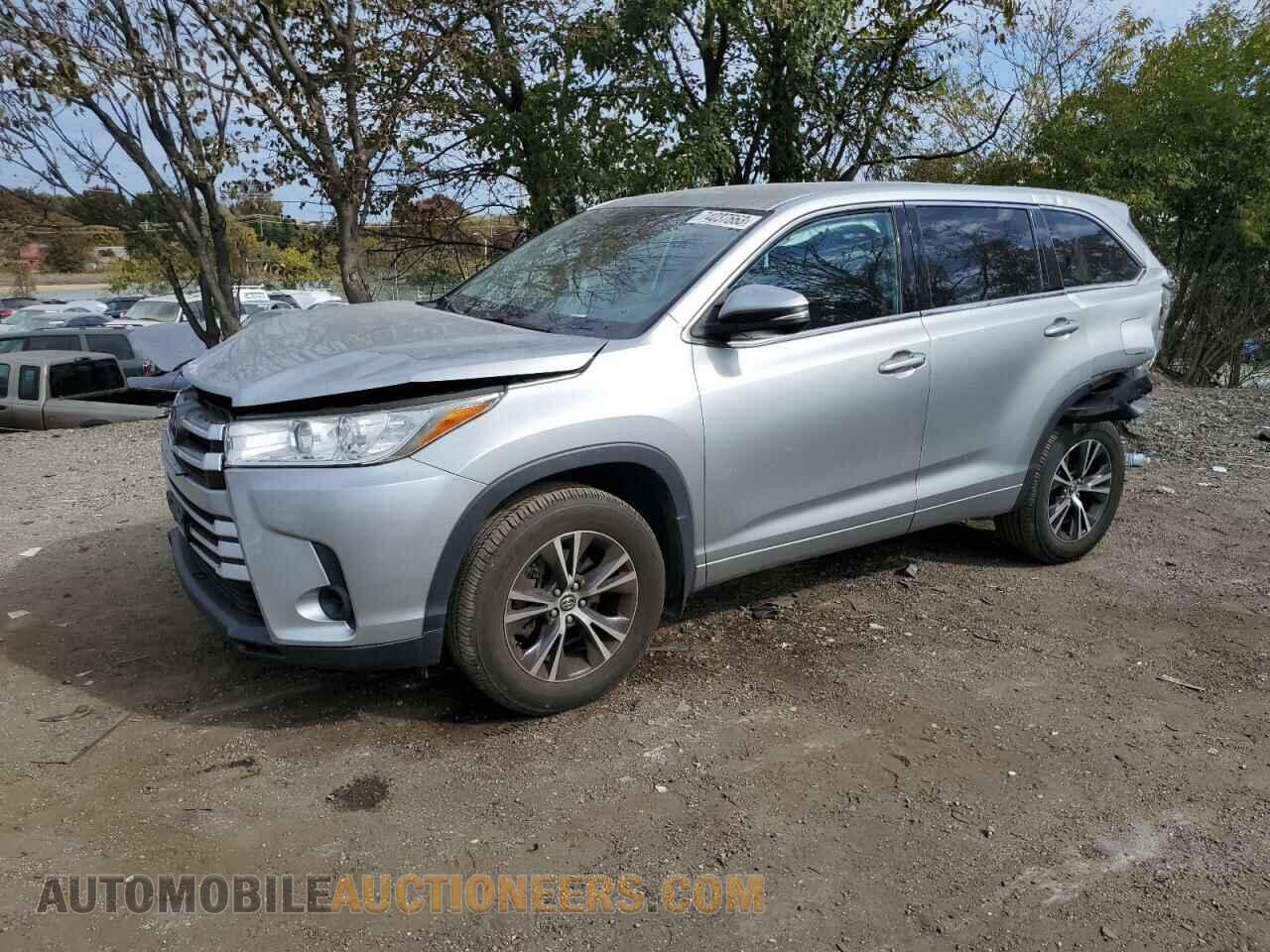 5TDBZRFH0JS848748 TOYOTA HIGHLANDER 2018