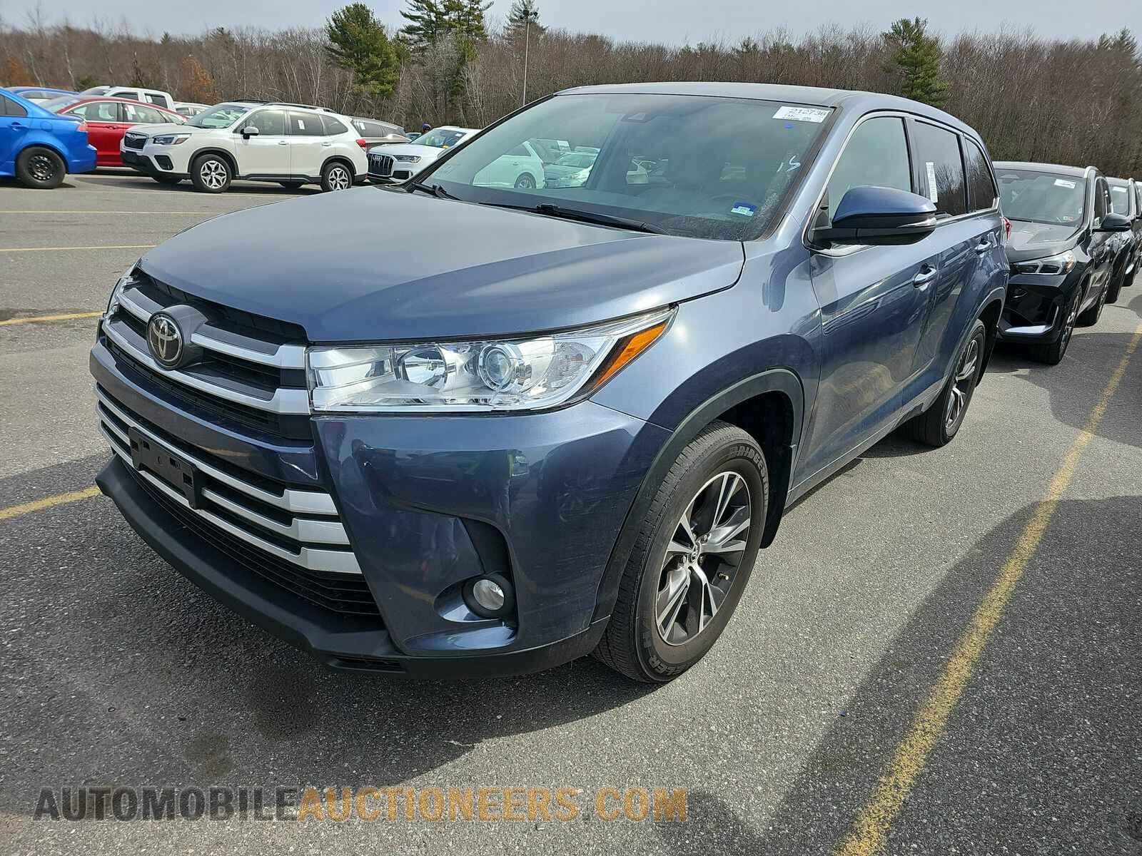 5TDBZRFH0JS855473 Toyota Highlander 2018
