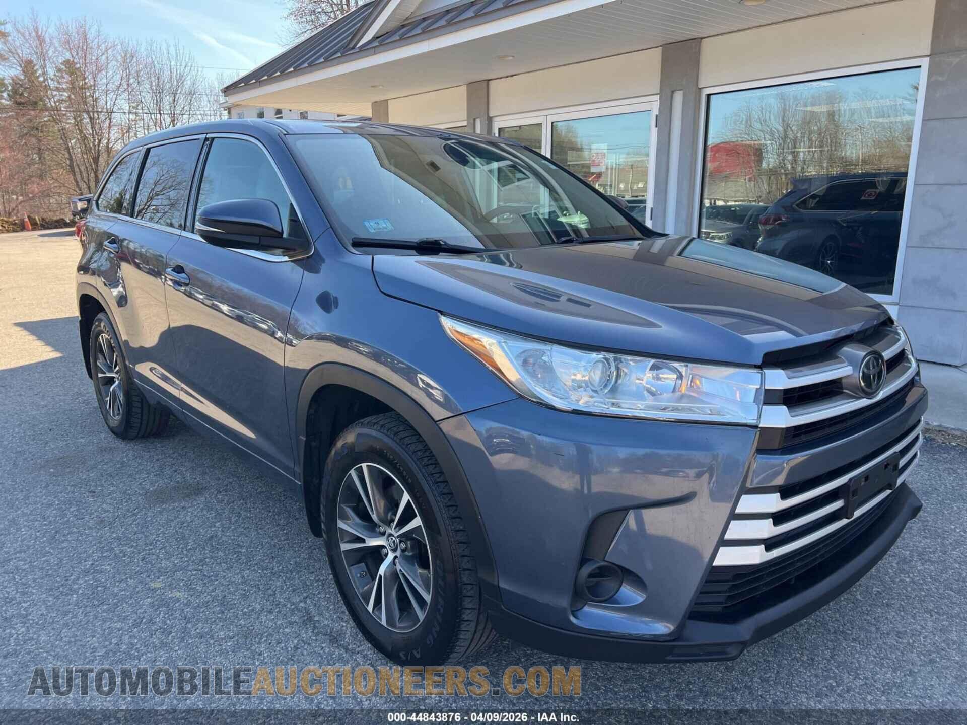 5TDBZRFH0JS865615 TOYOTA HIGHLANDER 2018