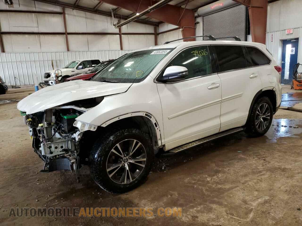 5TDBZRFH0JS865629 TOYOTA HIGHLANDER 2018