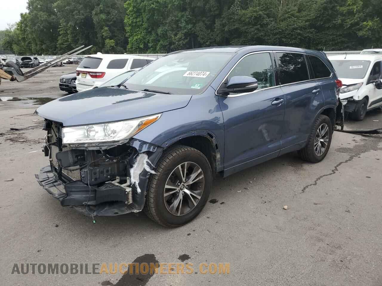 5TDBZRFH0JS908818 TOYOTA HIGHLANDER 2018