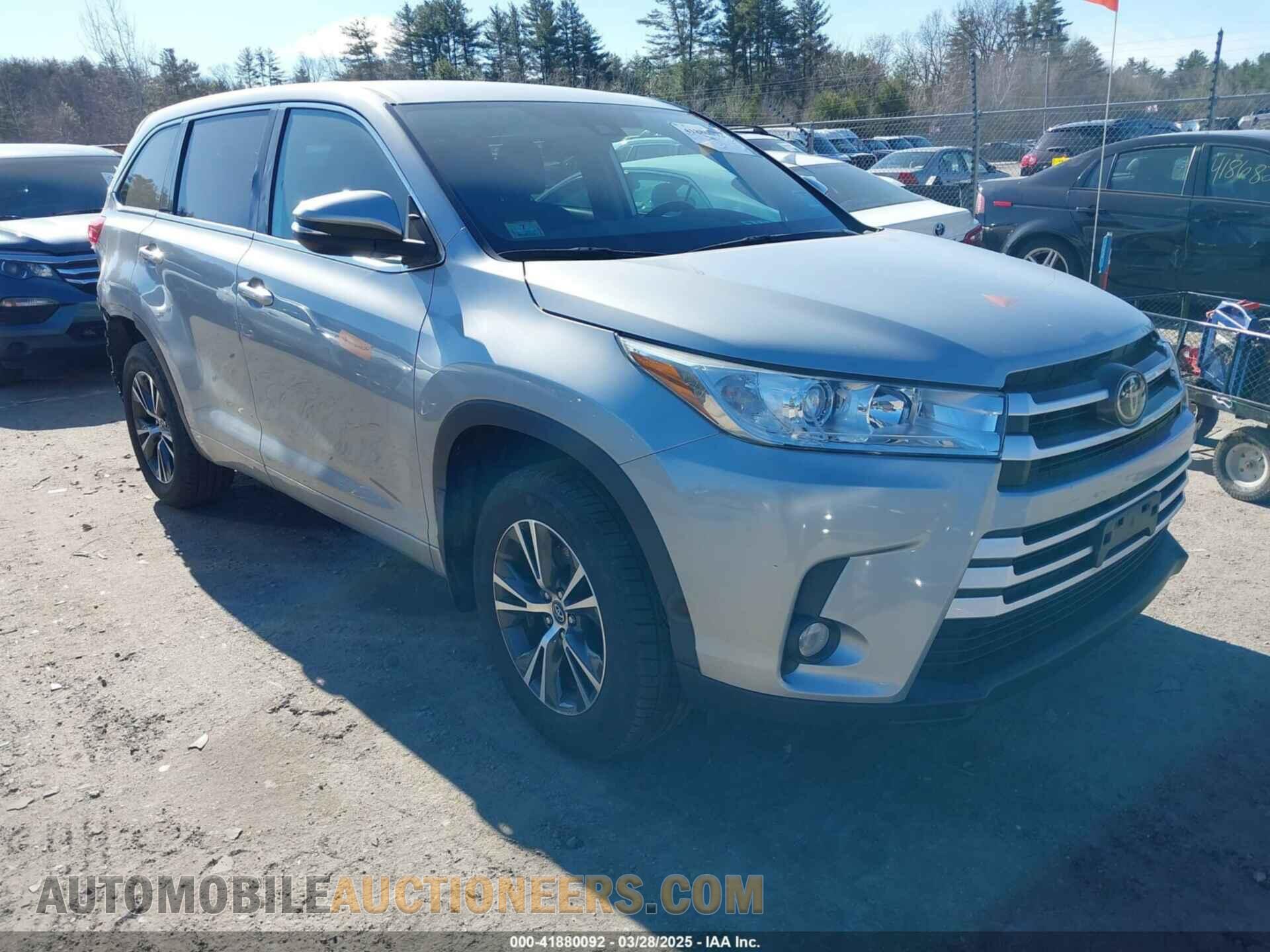 5TDBZRFH1JS490107 TOYOTA HIGHLANDER 2018