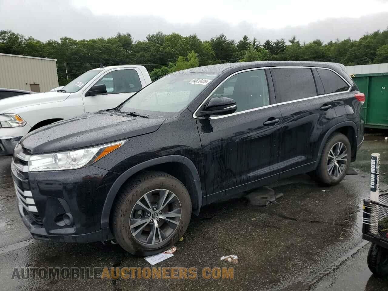 5TDBZRFH1JS848371 TOYOTA HIGHLANDER 2018