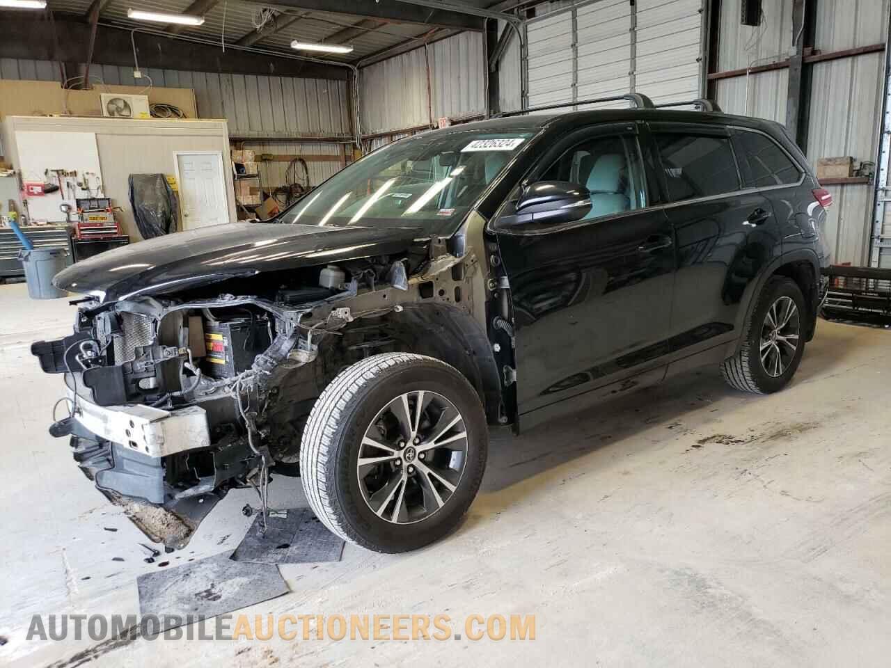 5TDBZRFH1JS892449 TOYOTA HIGHLANDER 2018