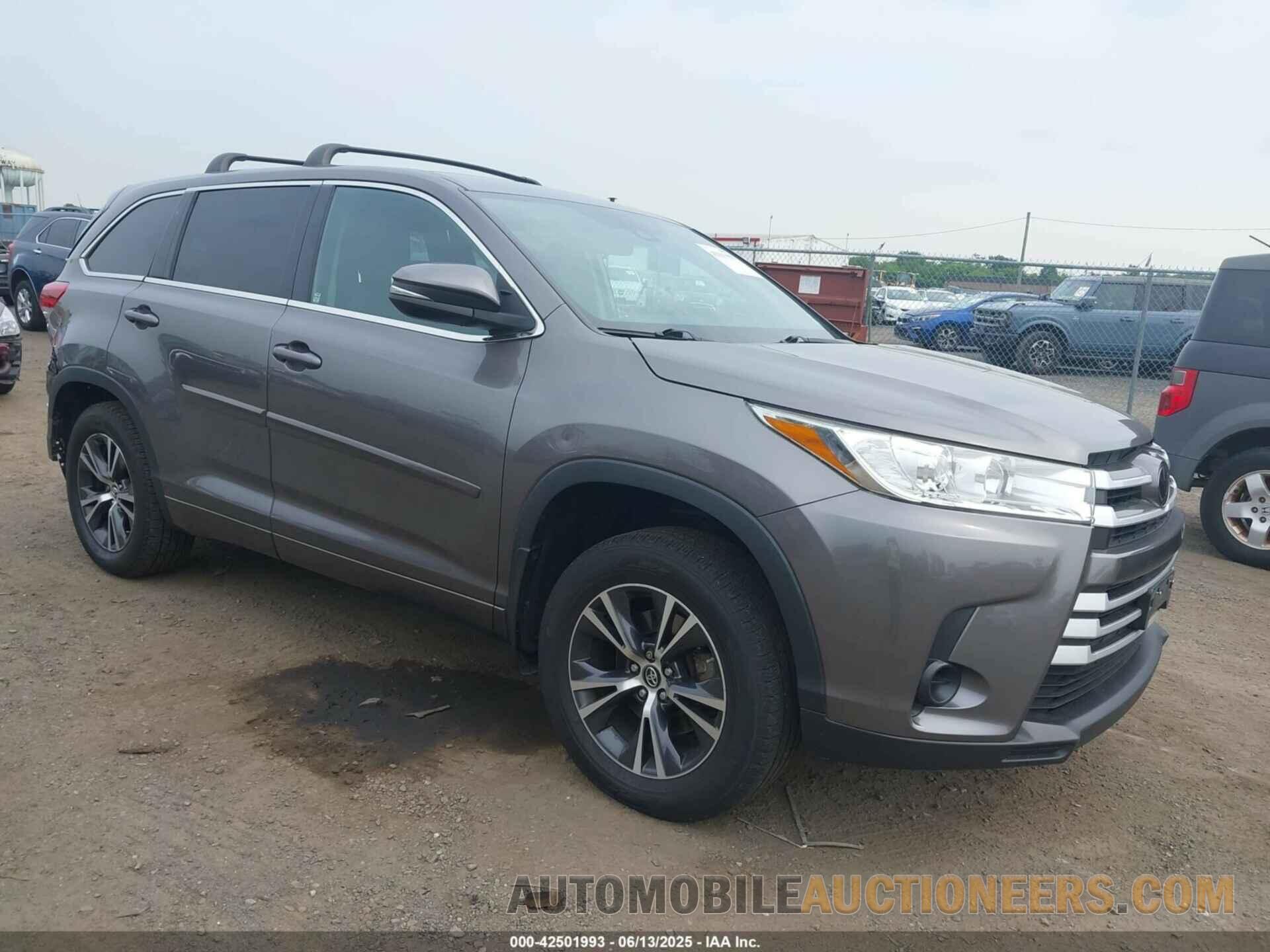 5TDBZRFH1JS896873 TOYOTA HIGHLANDER 2018