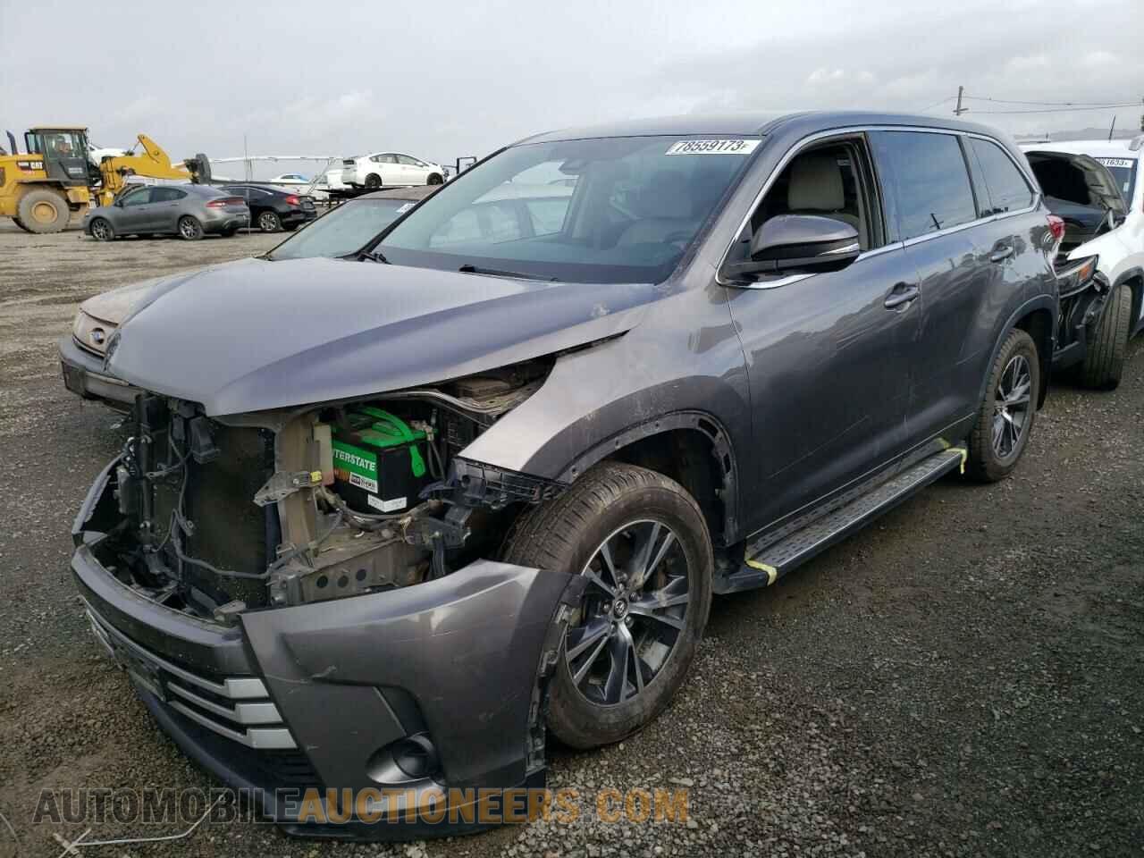 5TDBZRFH2JS800023 TOYOTA HIGHLANDER 2018
