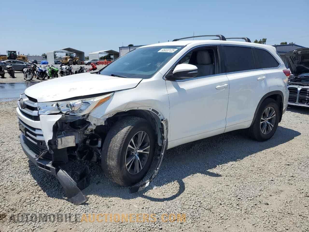 5TDBZRFH2JS861064 TOYOTA HIGHLANDER 2018