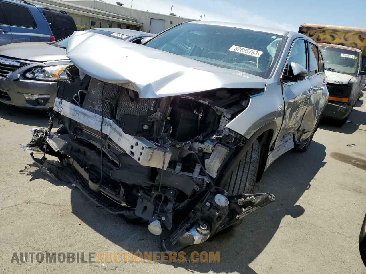 5TDBZRFH2JS914054 TOYOTA HIGHLANDER 2018