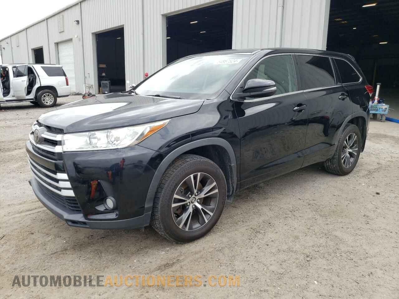 5TDBZRFH3JS492280 TOYOTA HIGHLANDER 2018