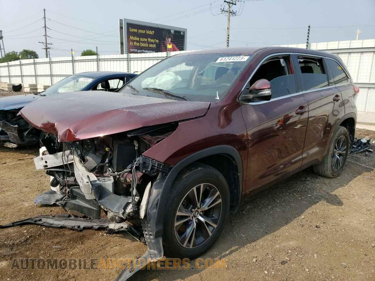 5TDBZRFH3JS800676 TOYOTA HIGHLANDER 2018