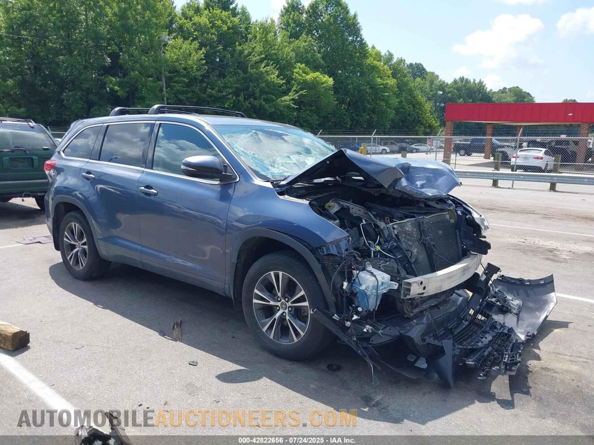 5TDBZRFH3JS806347 TOYOTA HIGHLANDER 2018