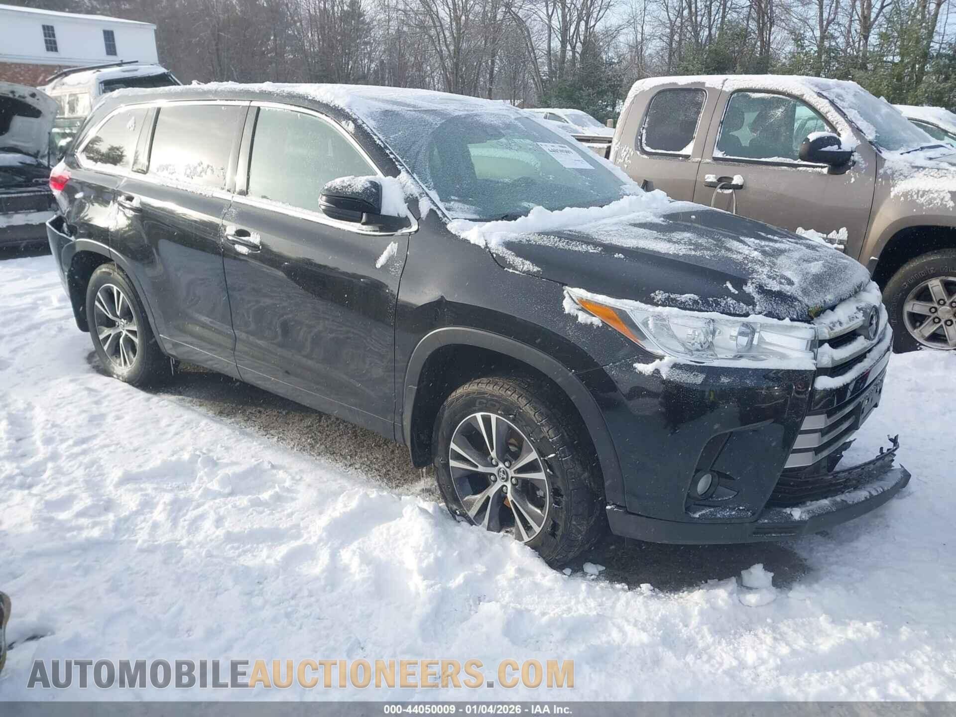 5TDBZRFH3JS892596 TOYOTA HIGHLANDER 2018