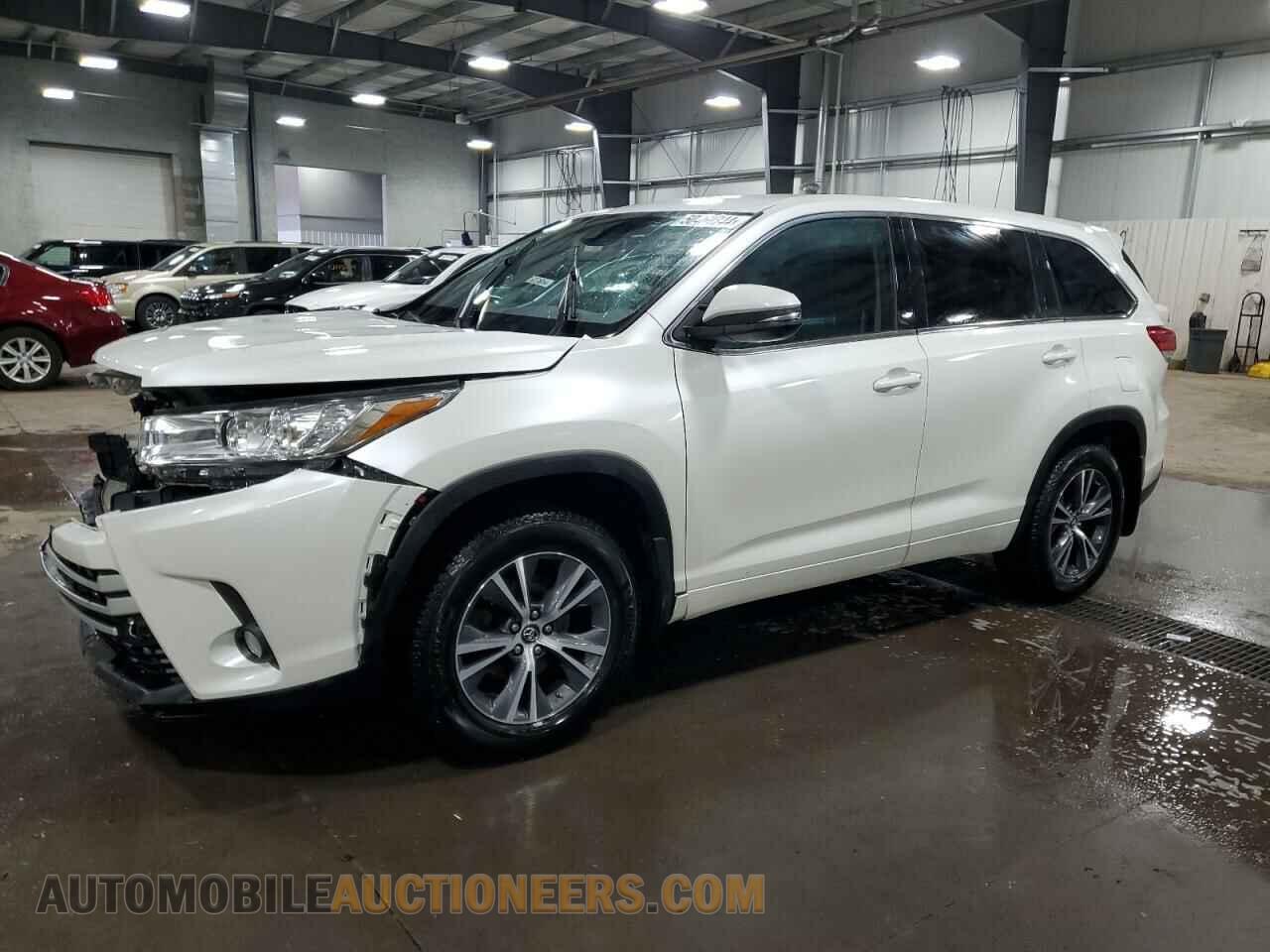 5TDBZRFH4JS498718 TOYOTA HIGHLANDER 2018