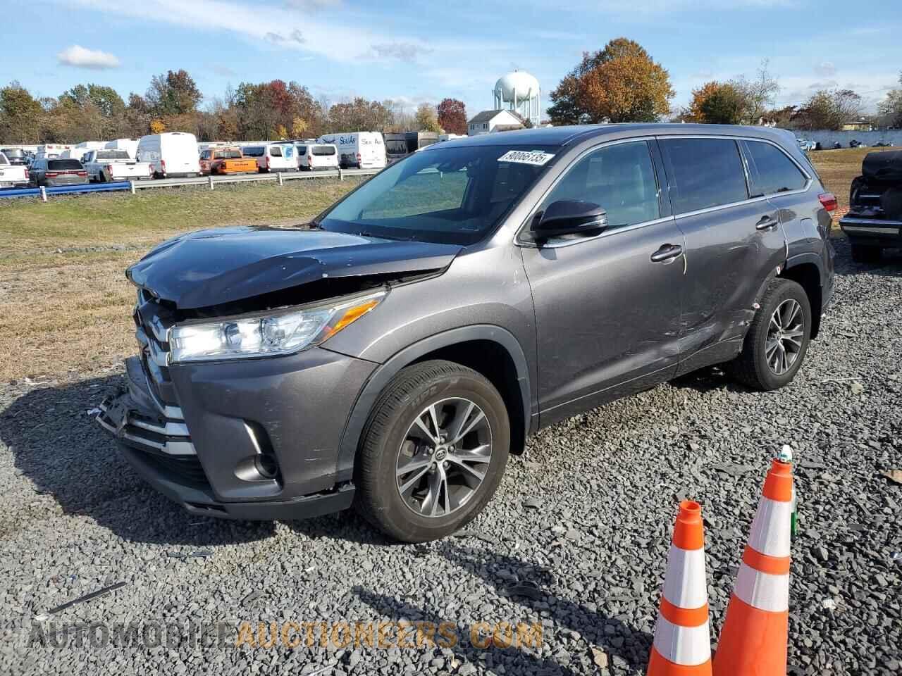 5TDBZRFH4JS815851 TOYOTA HIGHLANDER 2018