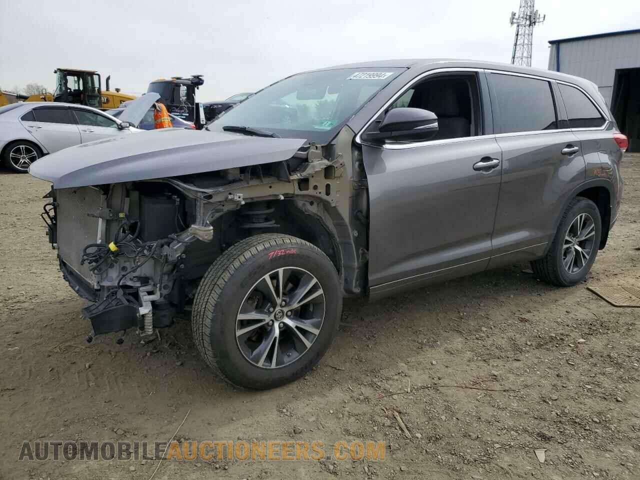5TDBZRFH4JS839406 TOYOTA HIGHLANDER 2018
