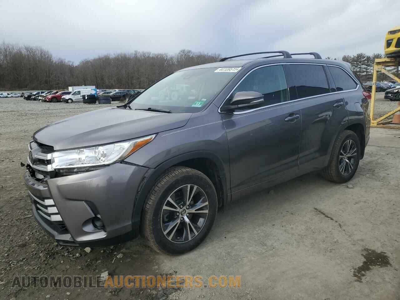 5TDBZRFH4JS891831 TOYOTA HIGHLANDER 2018