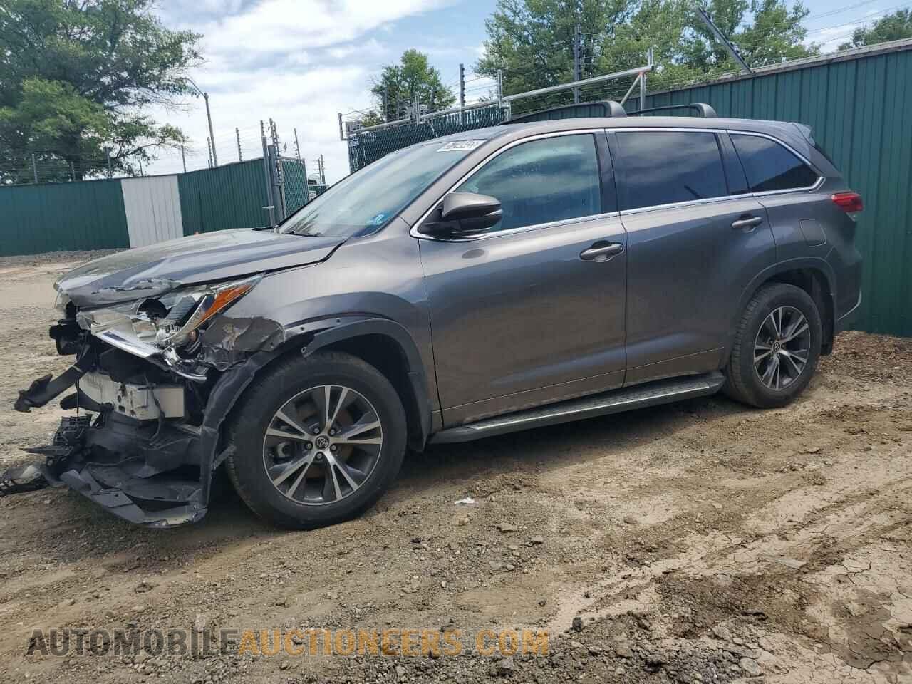 5TDBZRFH5JS824574 TOYOTA HIGHLANDER 2018