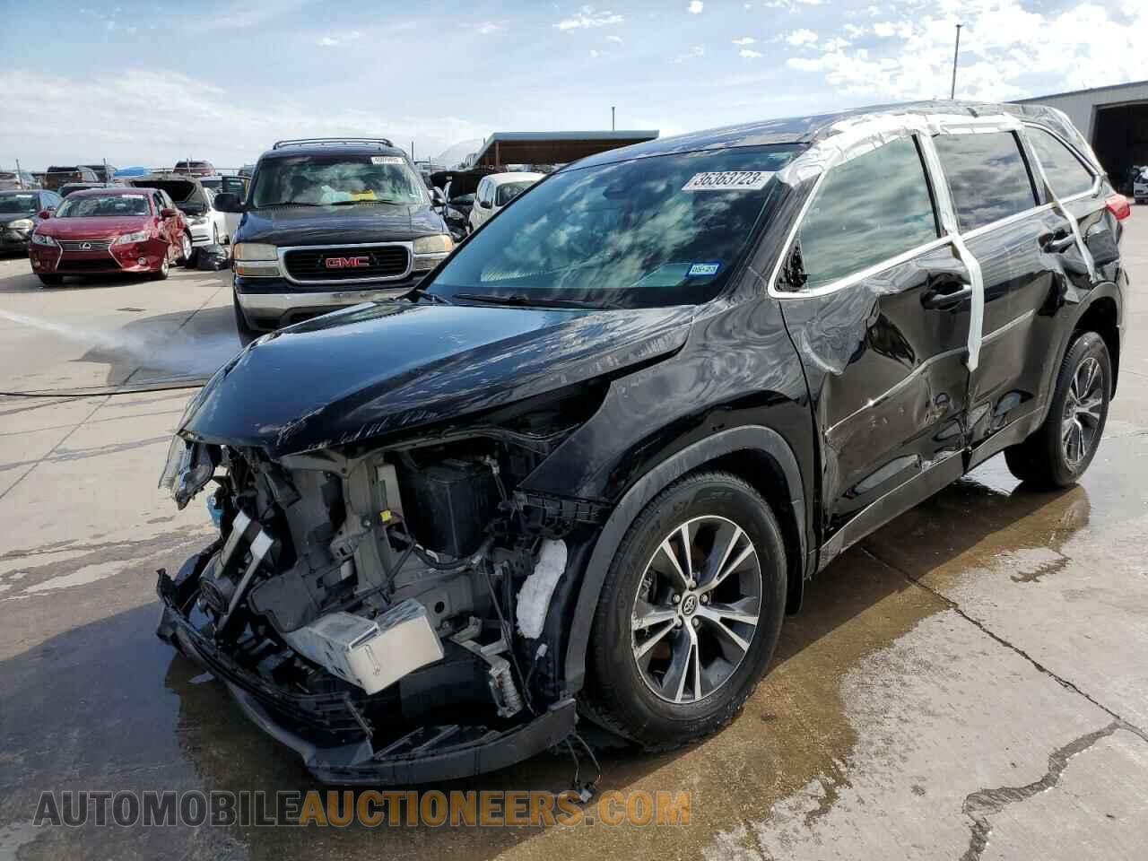5TDBZRFH5JS861673 TOYOTA HIGHLANDER 2018