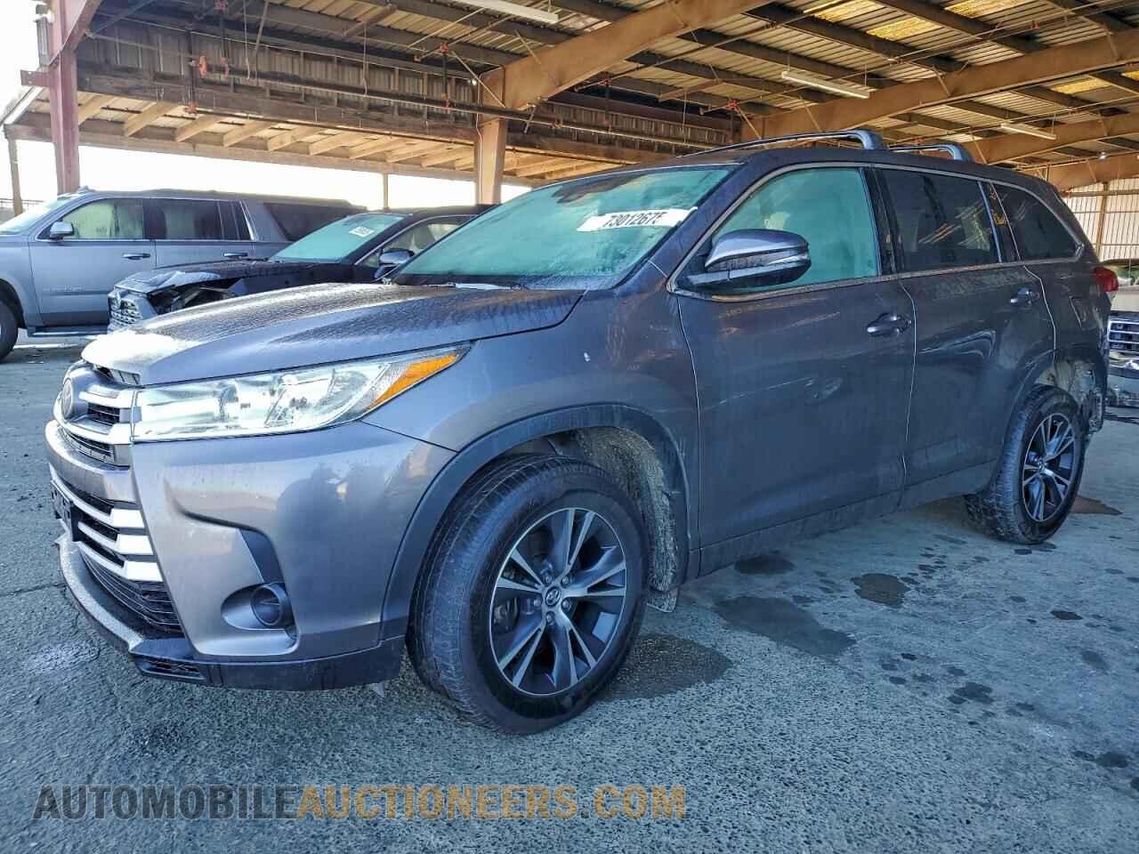 5TDBZRFH5JS867439 TOYOTA HIGHLANDER 2018