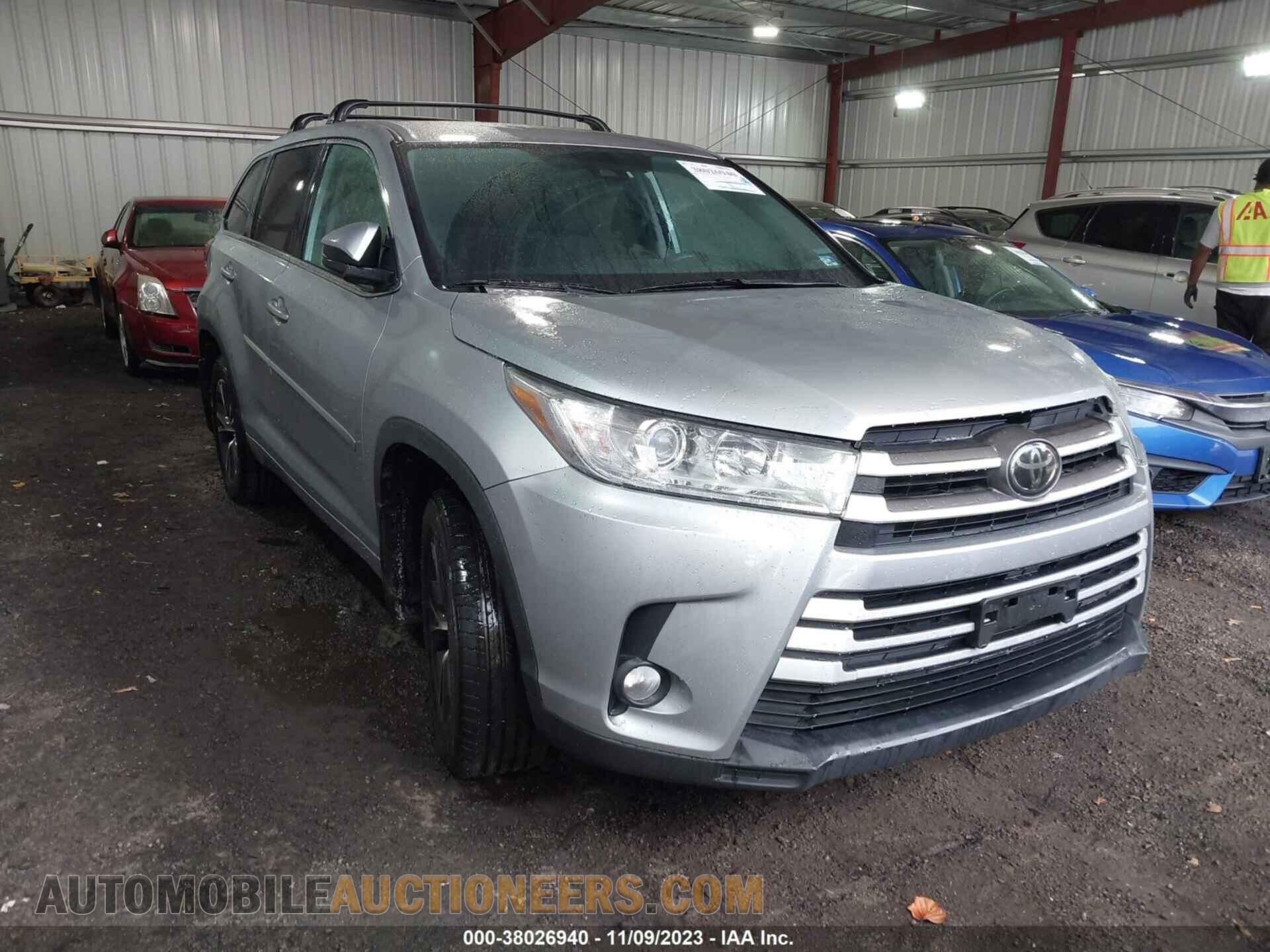 5TDBZRFH5JS876853 TOYOTA HIGHLANDER 2018