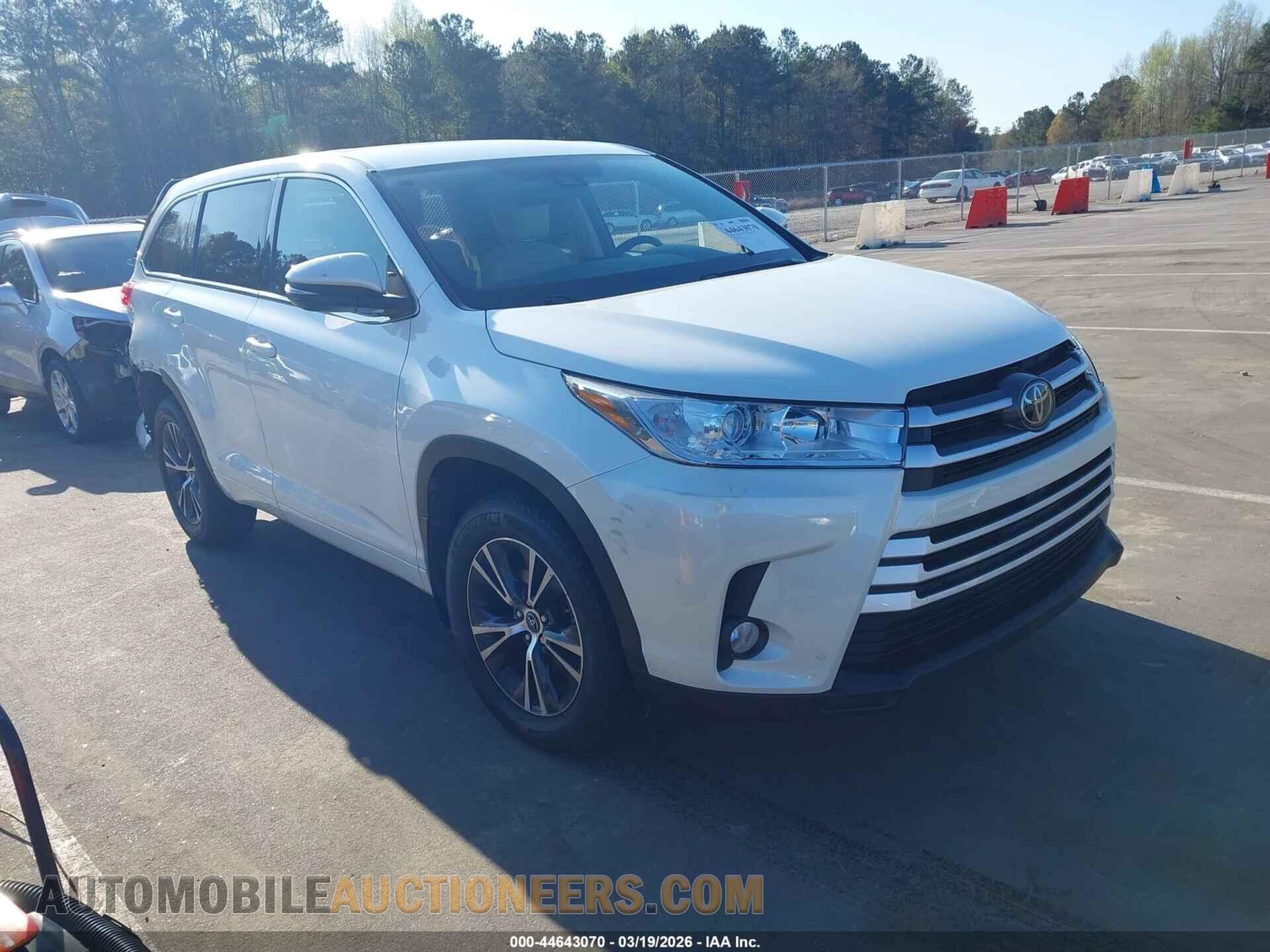 5TDBZRFH5JS883902 TOYOTA HIGHLANDER 2018