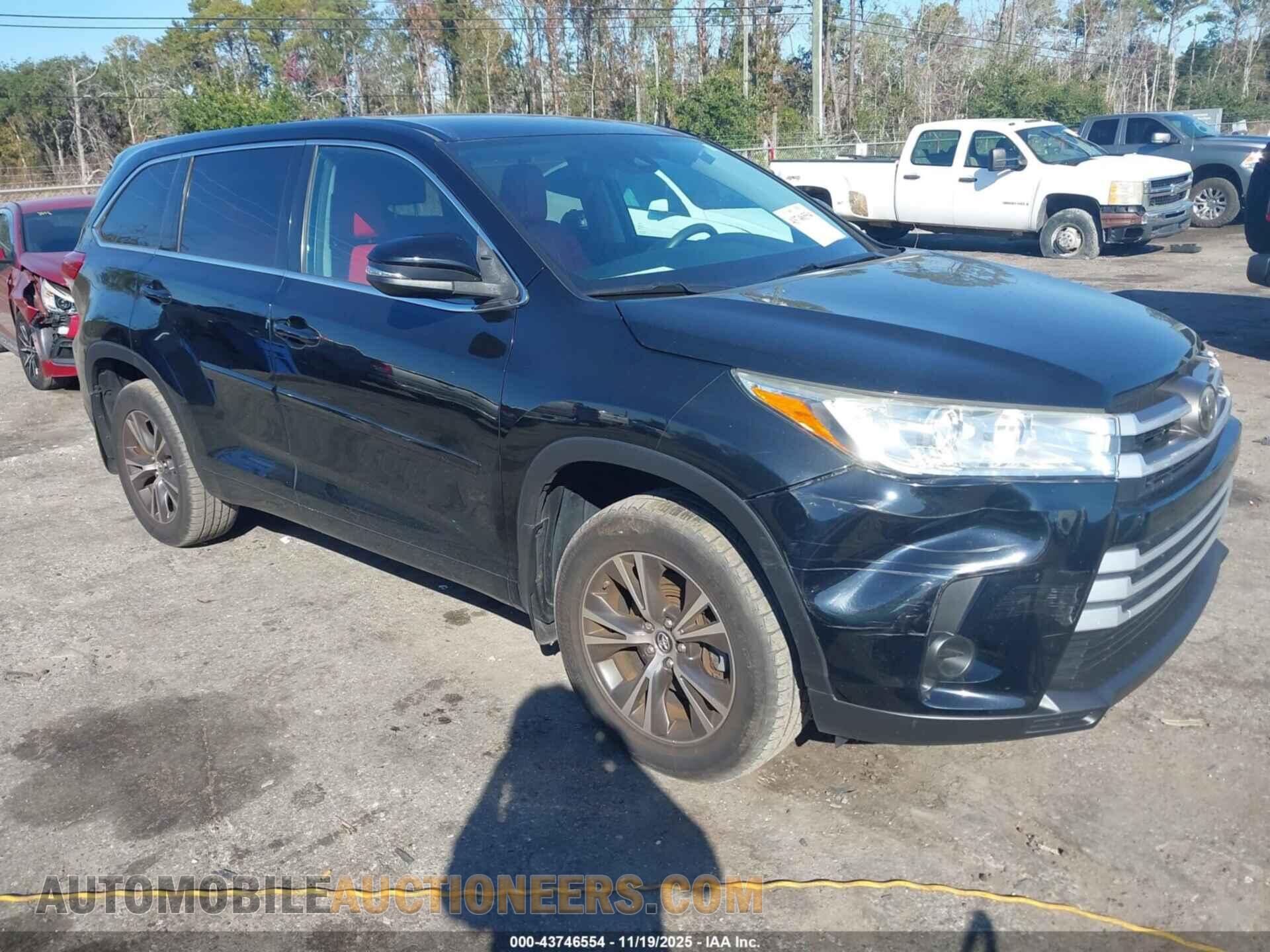 5TDBZRFH5JS886363 TOYOTA HIGHLANDER 2018