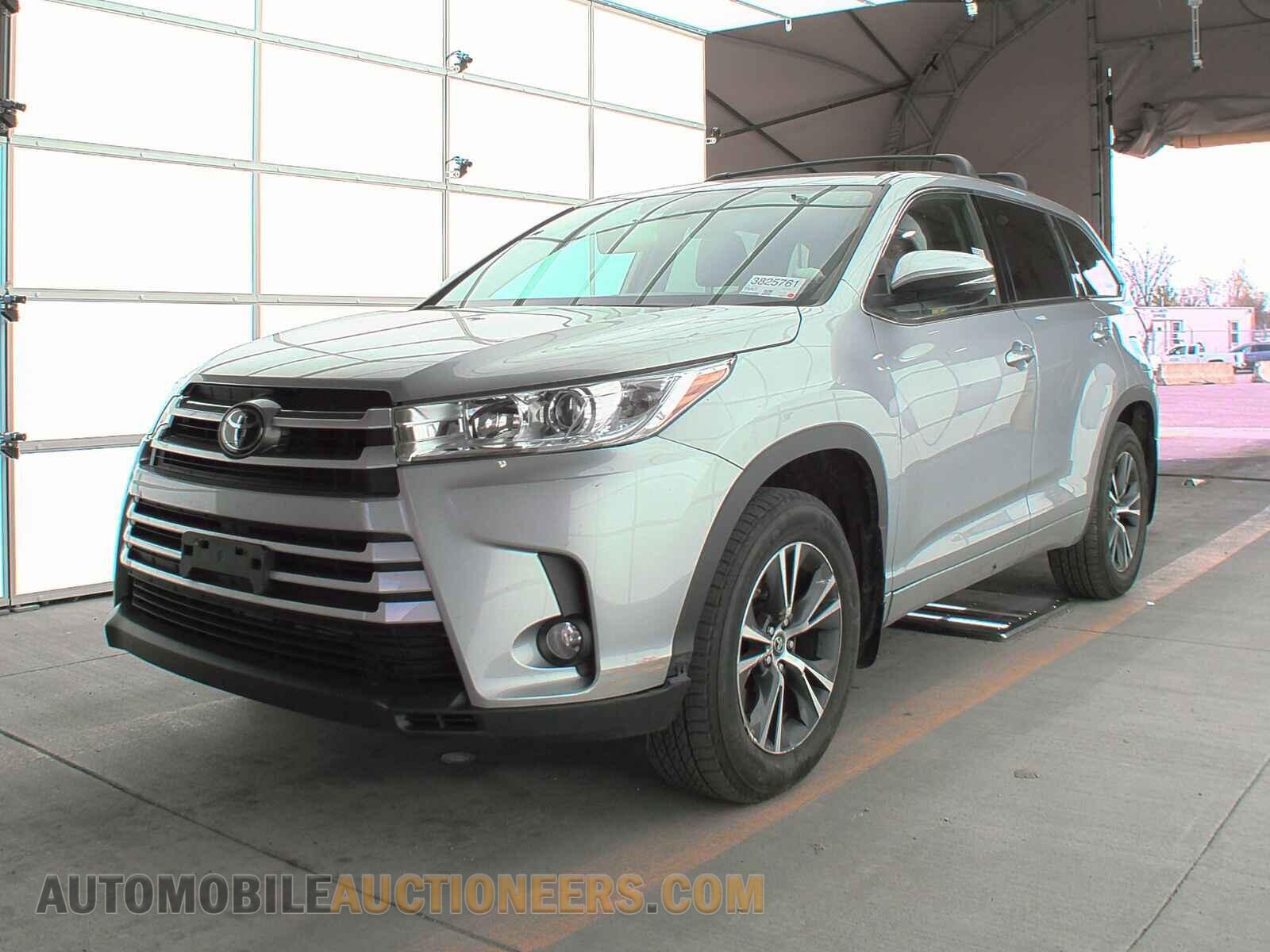 5TDBZRFH5JS912427 Toyota Highlander 2018