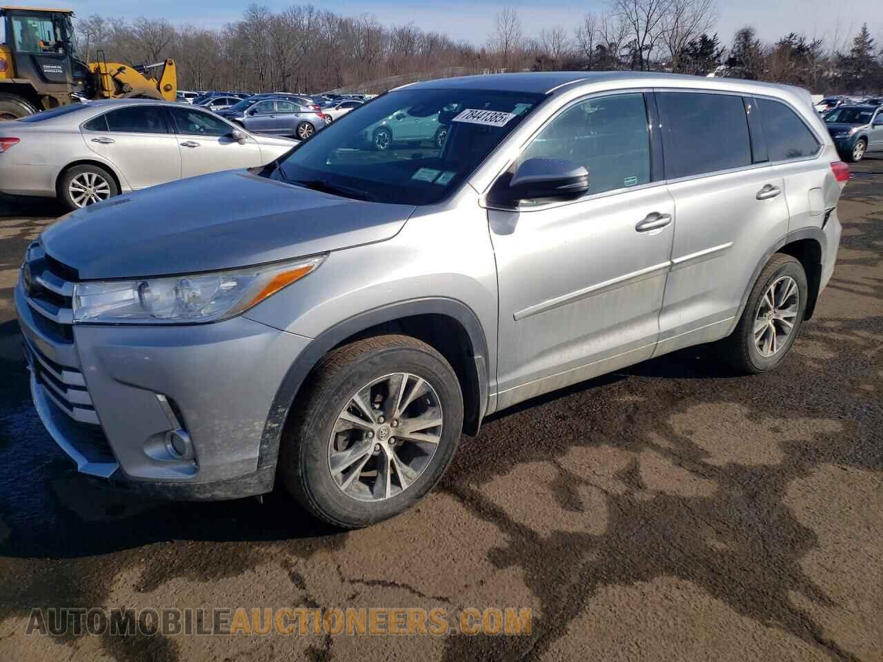 5TDBZRFH6JS808187 TOYOTA HIGHLANDER 2018