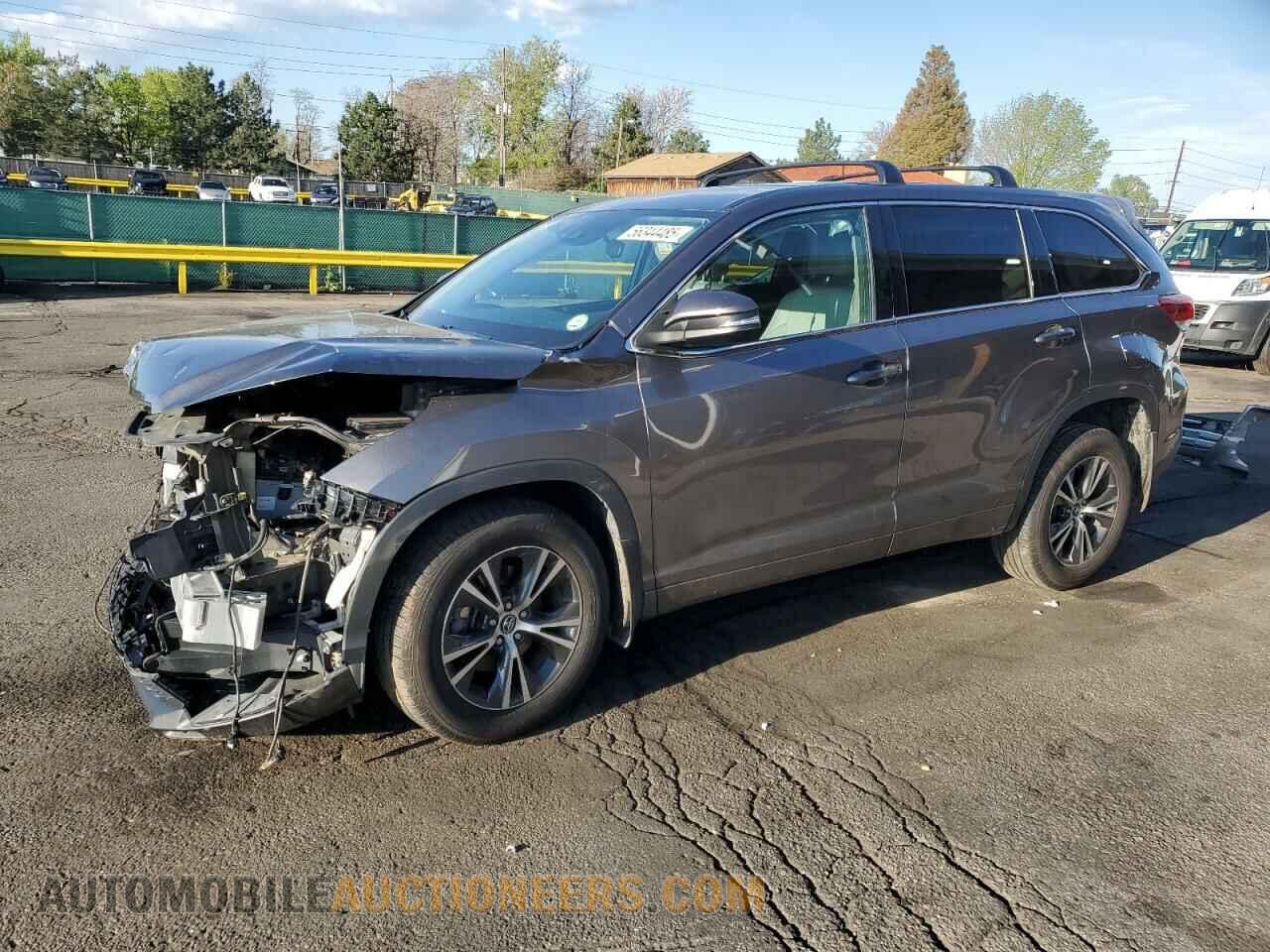 5TDBZRFH6JS817777 TOYOTA HIGHLANDER 2018