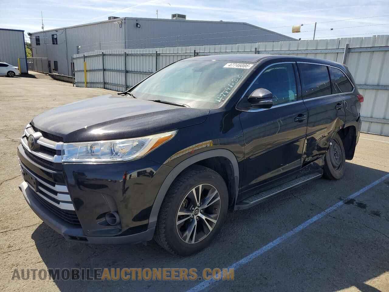5TDBZRFH7JS815441 TOYOTA HIGHLANDER 2018